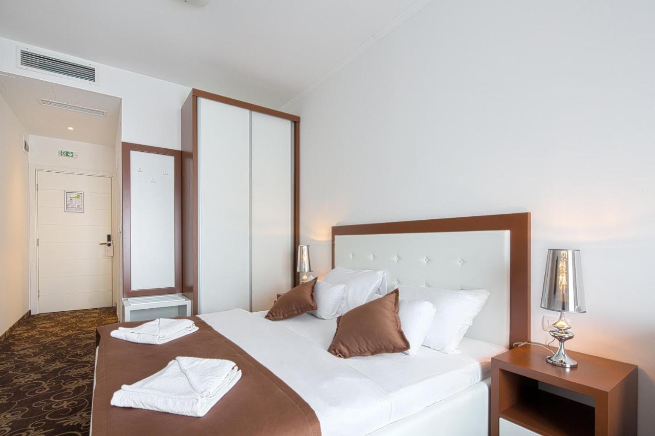 Pozzo Hotel Budva